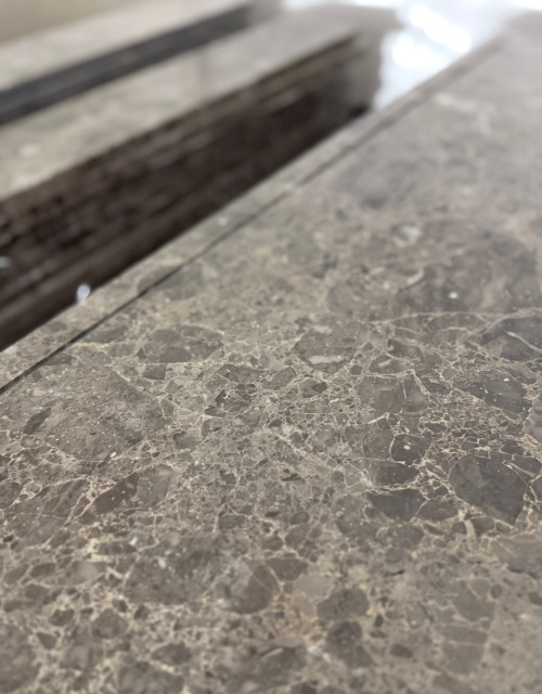 品格が漂う大理石